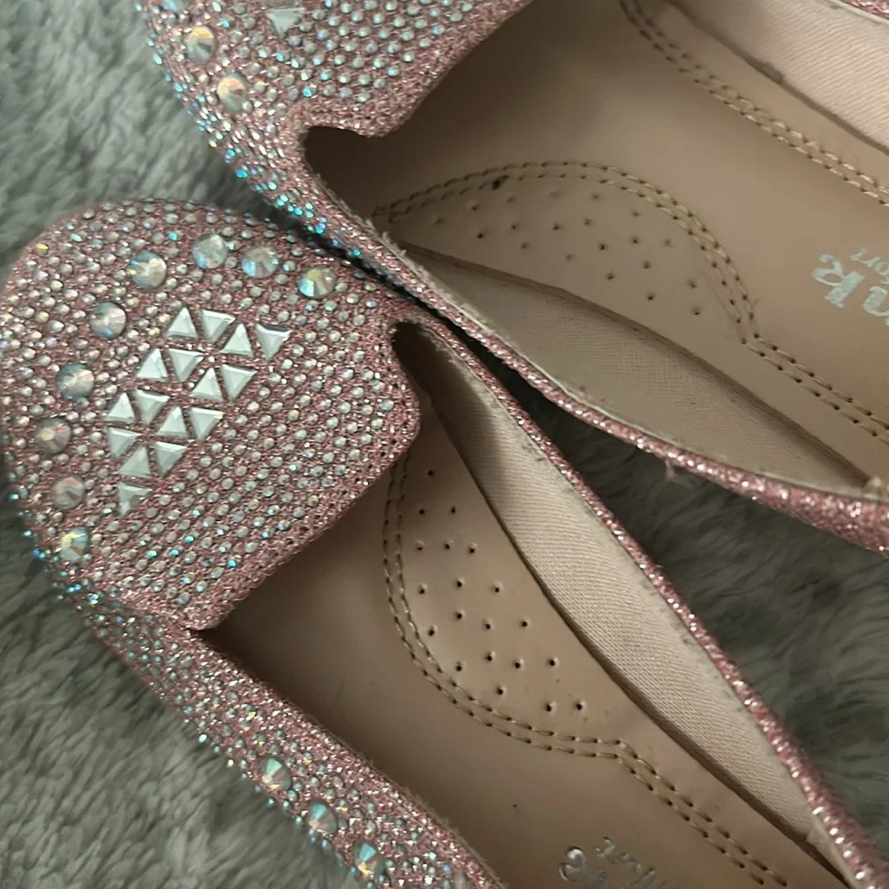 Super cute sparkly shoes